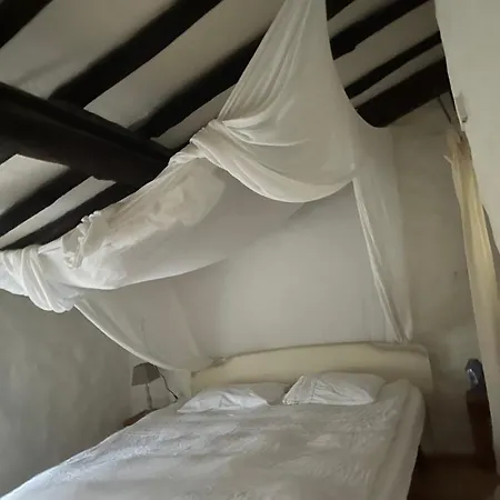 Mas Caraus Montferrer